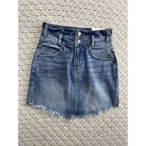 KanCan Denim Skirt Frayed Hem Women Size S Light Wash  Blue Denim Style #KC7852M